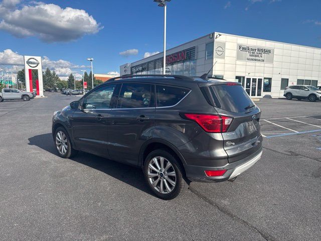 Used 2019 Ford Escape SEL AWD/4WD image 5