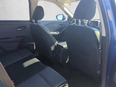 Used 2023 Nissan Rogue SV image 21