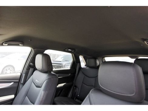 New 2026 Cadillac XT5 Luxury FWD image 23