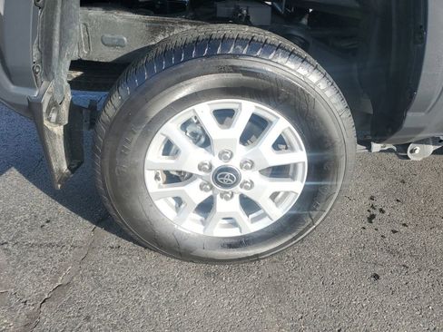 Used 2024 Toyota Tacoma SR image 10