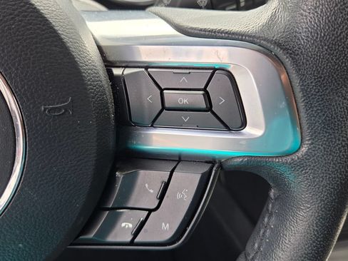 Used 2021 Ford Mustang Coupe RWD image 7