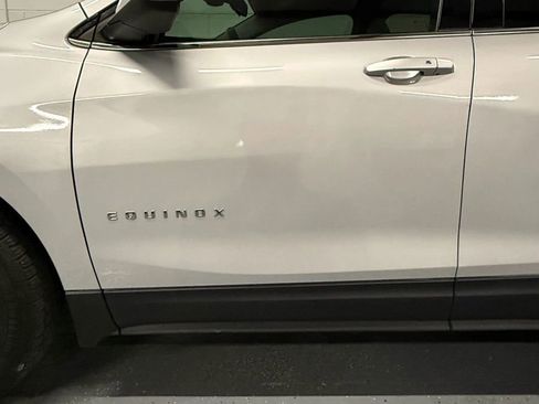 Used 2020 Chevrolet Equinox LT image 10