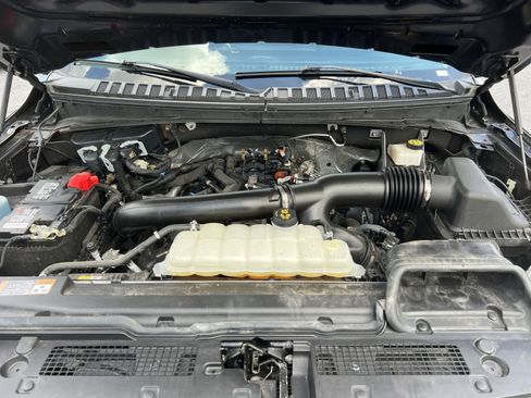 Used 2024 Ford Expedition Max XLT AWD/4WD image 29