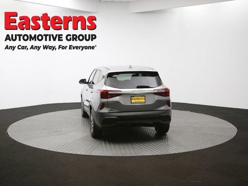 Used 2023 Kia Seltos LX image 87