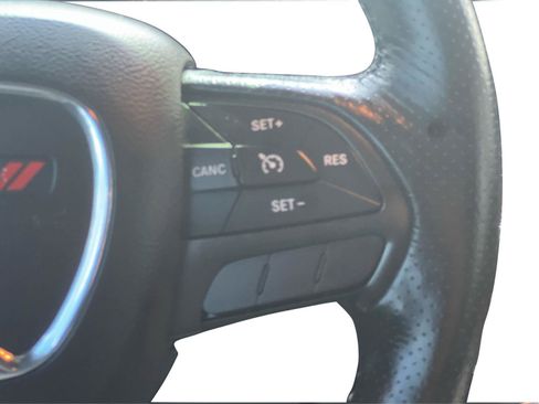 Used 2016 Dodge Challenger SXT Plus RWD image 18