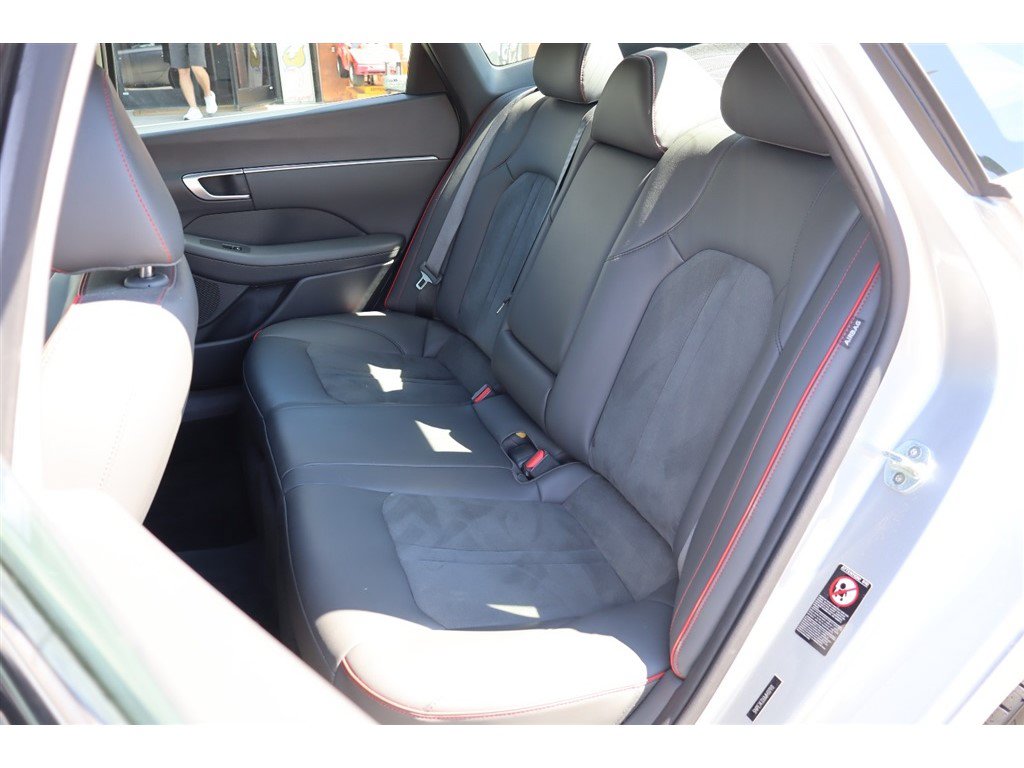 Used 2021 Hyundai Sonata SEL Plus w/ Tech Package FWD image 12