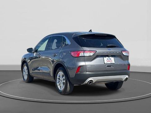 Certified 2022 Ford Escape SE image 7