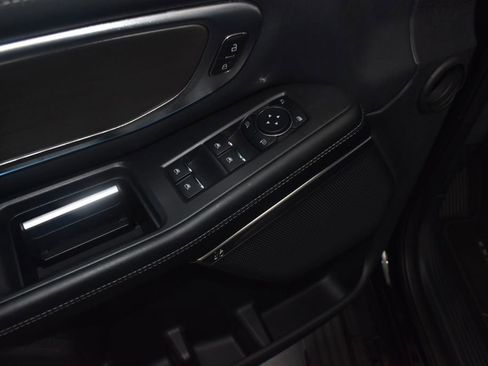 Used 2025 Ford Expedition Max Platinum AWD/4WD image 16