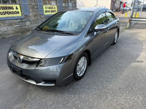 Used 2010 Honda Civic Hybrid Sedan image 2