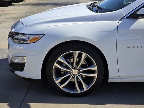 Used 2024 Chevrolet Malibu LT image 9