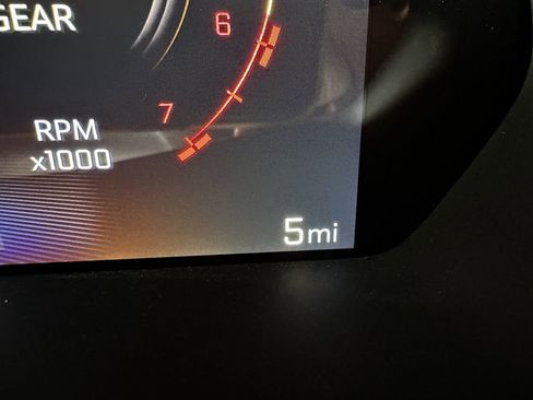 New 2025 Chevrolet Colorado Z71 w/ Midnight Edition image 9