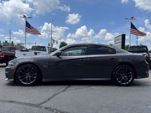 Used 2020 Dodge Charger Scat Pack w/ Plus Group RWD image 4