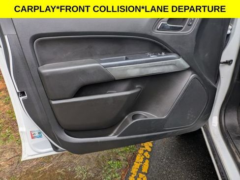 Used 2022 Chevrolet Colorado LT w/ Fleet Safety Package RWD image 9
