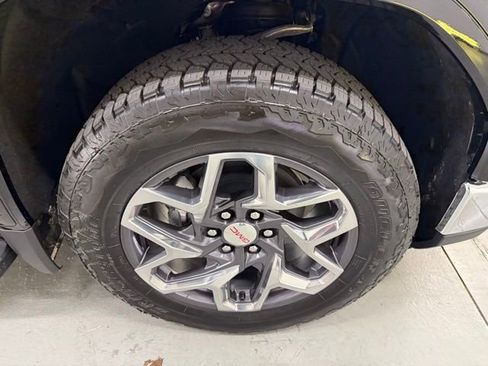 New 2026 GMC Sierra 1500 SLT w/ SLT Premium Plus Package image 4