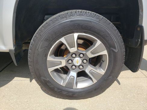 Used 2016 Chevrolet Colorado Z71 AWD/4WD image 24