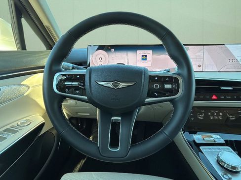 Used 2026 Genesis GV70 2.5T image 24
