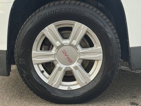 Used 2016 GMC Terrain SLE w/ Driver Alert Package I image 11