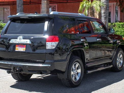 Used 2013 Toyota 4Runner SR5 w/ Convenience Pkg AWD/4WD image 9