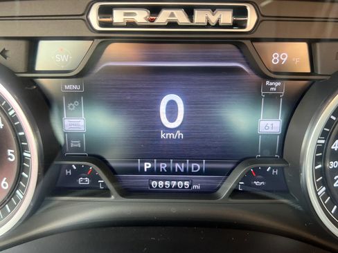 Used 2019 RAM 2500 Laramie AWD/4WD image 17