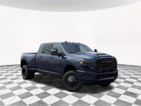 New 2026 RAM 3500 Laramie AWD/4WD image 7