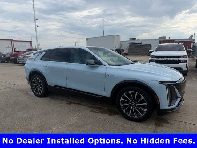 Used 2024 Cadillac Lyriq Sport RWD image 2