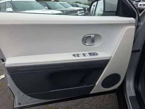 Certified 2022 Hyundai Ioniq 5 SEL image 8