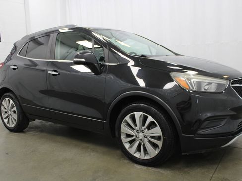 Used 2017 Buick Encore Preferred FWD image 4