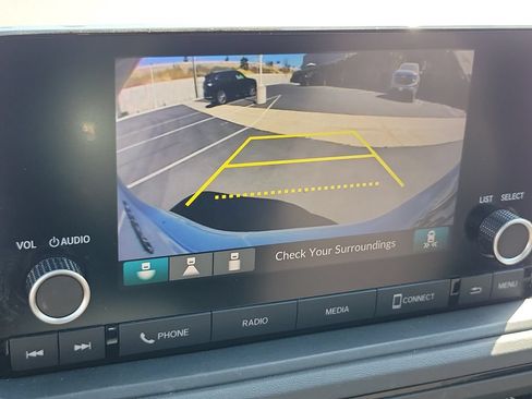 Certified 2023 Honda Accord EX image 28