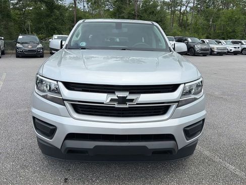 Used 2020 Chevrolet Colorado W/T w/ Custom Special Edition RWD image 2