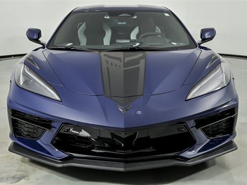 Used 2025 Chevrolet Corvette Stingray Preferred Cpe w/ Z51 Performance Package RWD image 4