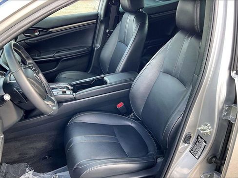 Used 2018 Honda Civic Sport Touring image 21