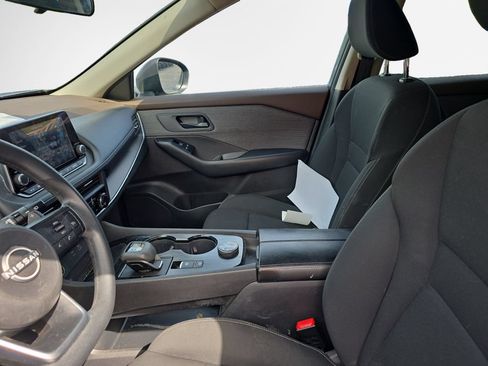 Used 2023 Nissan Rogue S AWD/4WD image 12