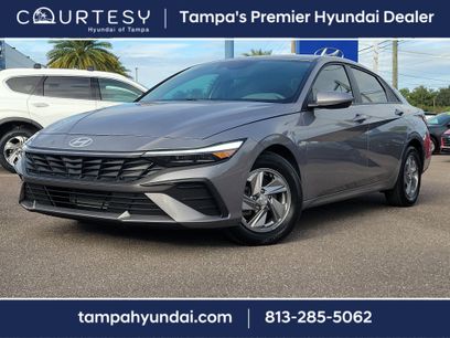Certified 2025 Hyundai Elantra SE w/ Cargo Package