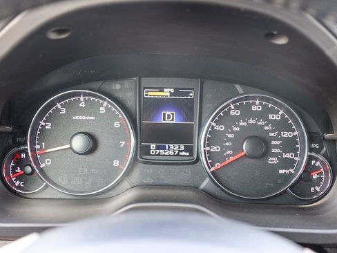 Used 2014 Subaru Outback 2.5i Limited image 22