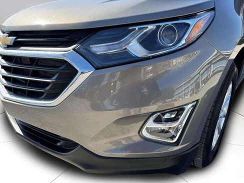 Used 2018 Chevrolet Equinox LT FWD image 13