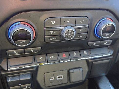 Used 2021 Chevrolet Silverado 1500 RST w/ Z71 Off-Road Package image 18