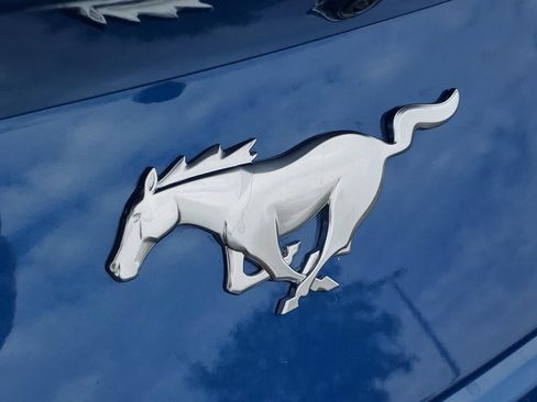 Used 2024 Ford Mustang Coupe RWD image 5