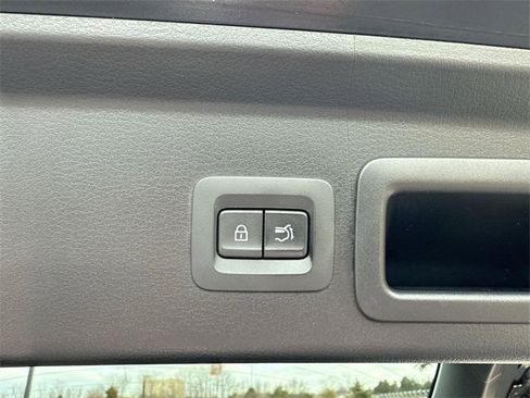 Used 2024 MAZDA CX-30 AWD 2.5 S w/ Premium Package image 21