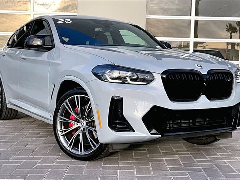 Used 2023 BMW X4 M40i w/ Premium Package image 3