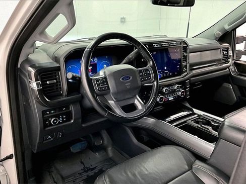 Used 2023 Ford F350 Lariat w/ Lariat Ultimate Package image 12