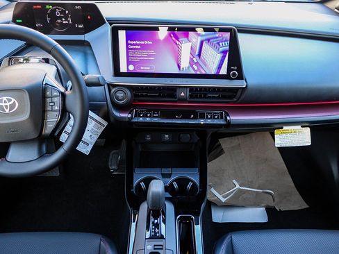 New 2026 Toyota Prius Plug-In Hybrid FWD image 15