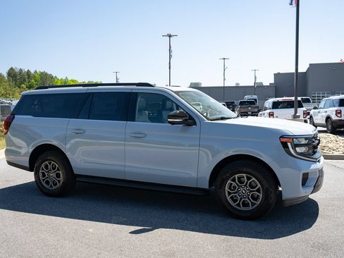 New 2026 Ford Expedition Max Active AWD/4WD image 12