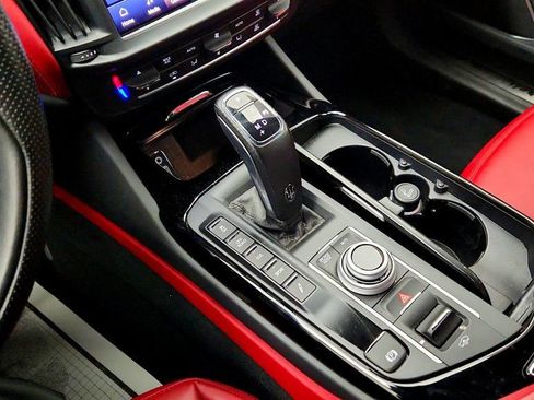 Used 2023 Maserati Levante GT image 17