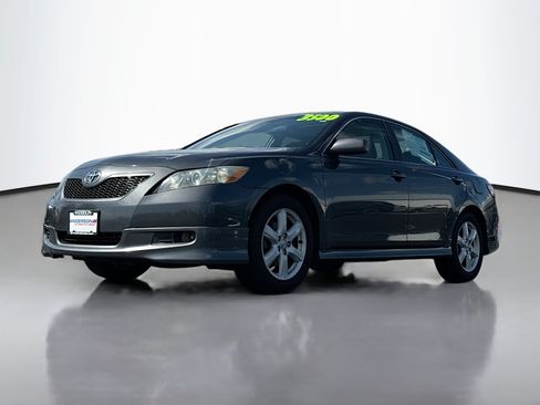 Used 2009 Toyota Camry SE FWD image 11