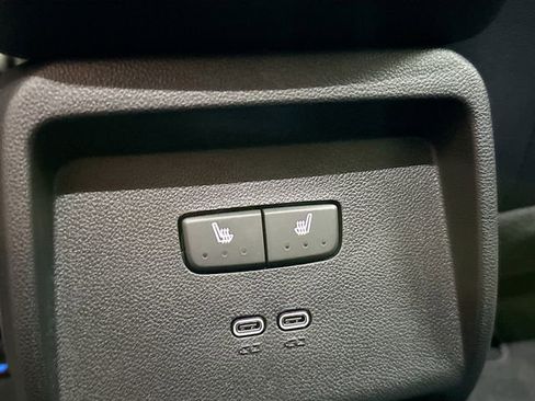 New 2025 Chevrolet Equinox EV RS w/ Convenience Package II image 26