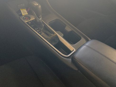 Used 2022 Nissan Sentra SV FWD image 26