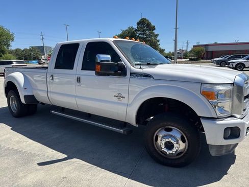 Used 2016 Ford F350 Platinum AWD/4WD image 5
