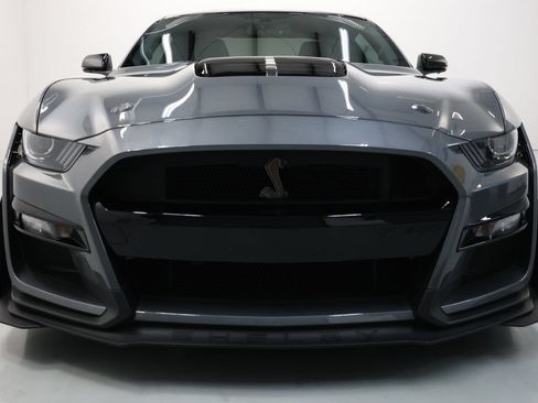 Used 2022 Ford Mustang Shelby GT500 w/ Carbon Fiber Track Pack RWD image 66