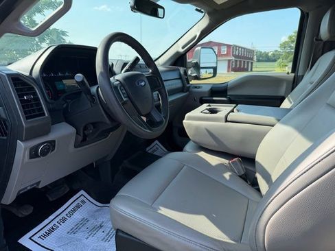 Used 2018 Ford F350 XL AWD/4WD image 8