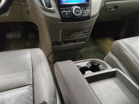 Used 2016 Honda Odyssey EX-L image 26